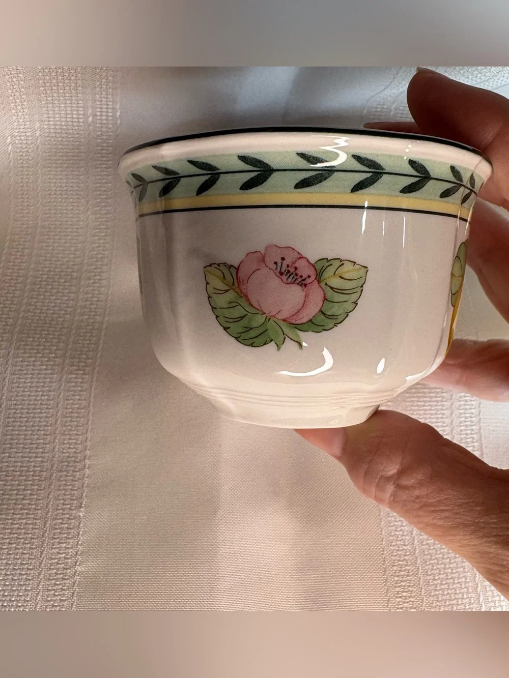 Villeroy & Boch French Garden Fleurence Teacup and Saucer Set of 4